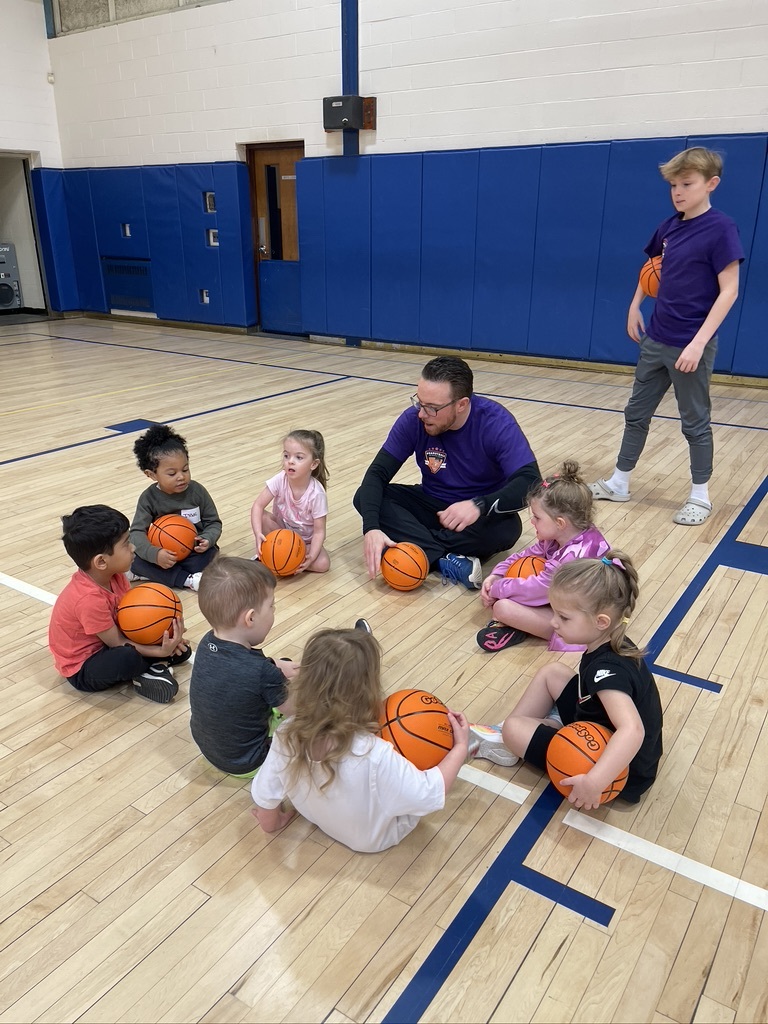 489A6FB2 BDC7 47E5 A499 EEACA8B822A5 1 105 c PeanutBall